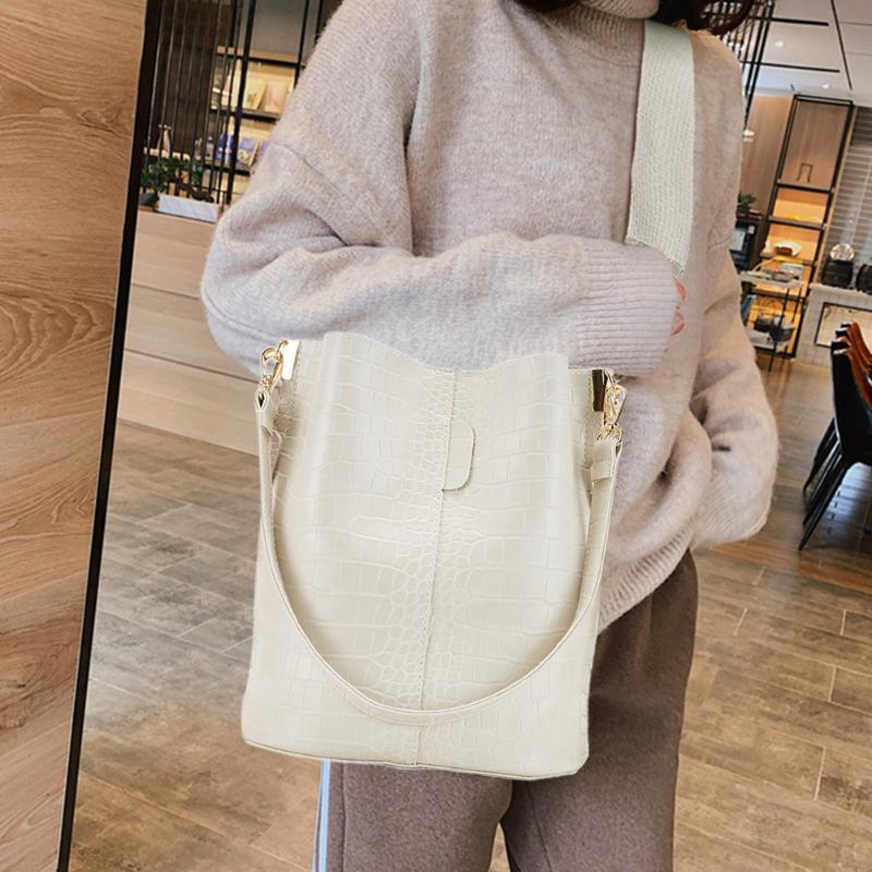 Allie Bucket Bag